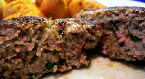 Fertige Fleischpflanzerl