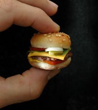 Mini-Burger Der Miniburger ist nicht größer als eine Praline