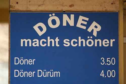 Döner: Sich drehendes Grillfleisch Döner: Sich drehendes Grillfleisch