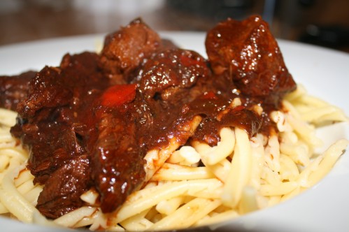 Gulasch: Einfach lecker! Gulasch: Einfach lecker!
