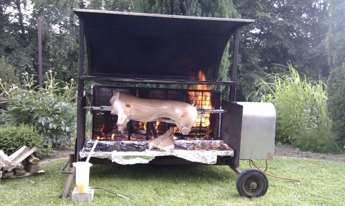 14:15 Uhr: Es geht los .. ab auf den Grill damit! 14:15 Uhr: Es geht los .. ab auf den Grill damit!